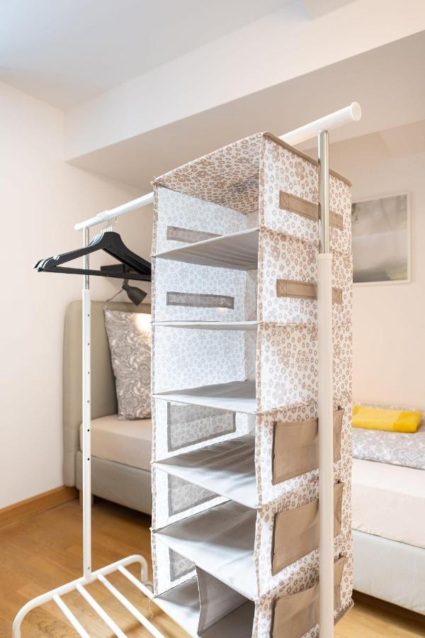 Apartment Marienplatz 2 Bedrooms Living Kitchen Munich